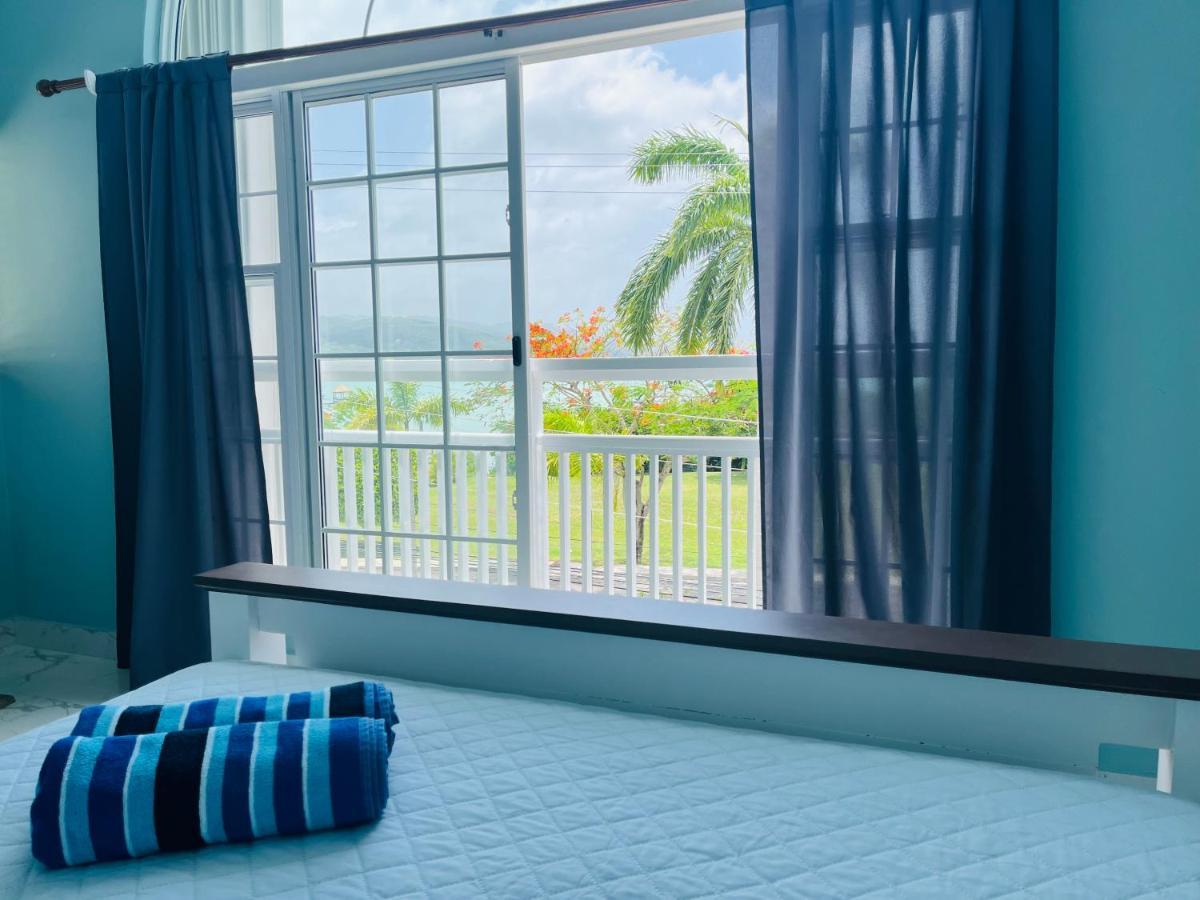 Luxury Apartments And Rooms,The Lagoons Montego Bay Exteriör bild